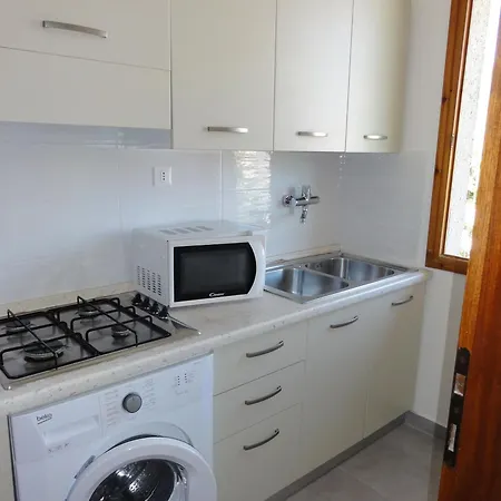 Bright Flat In A With Balcony *