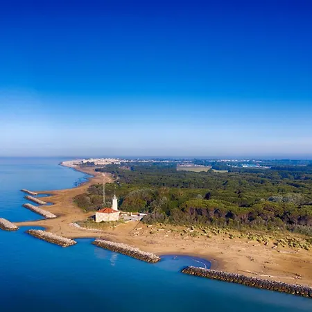 Bright Flat In A With Balcony * Bibione