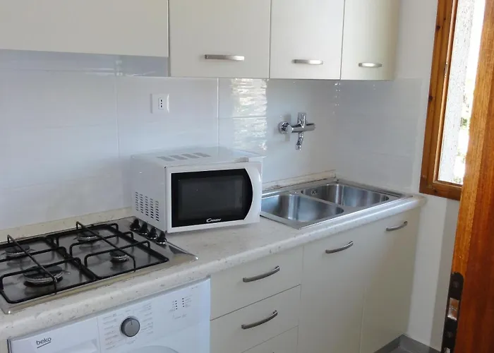 Bright Flat In A With Balcony *